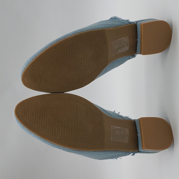 1143- Yoki Women's Mules Denim Size 8 NWT - Picture 9 of 10